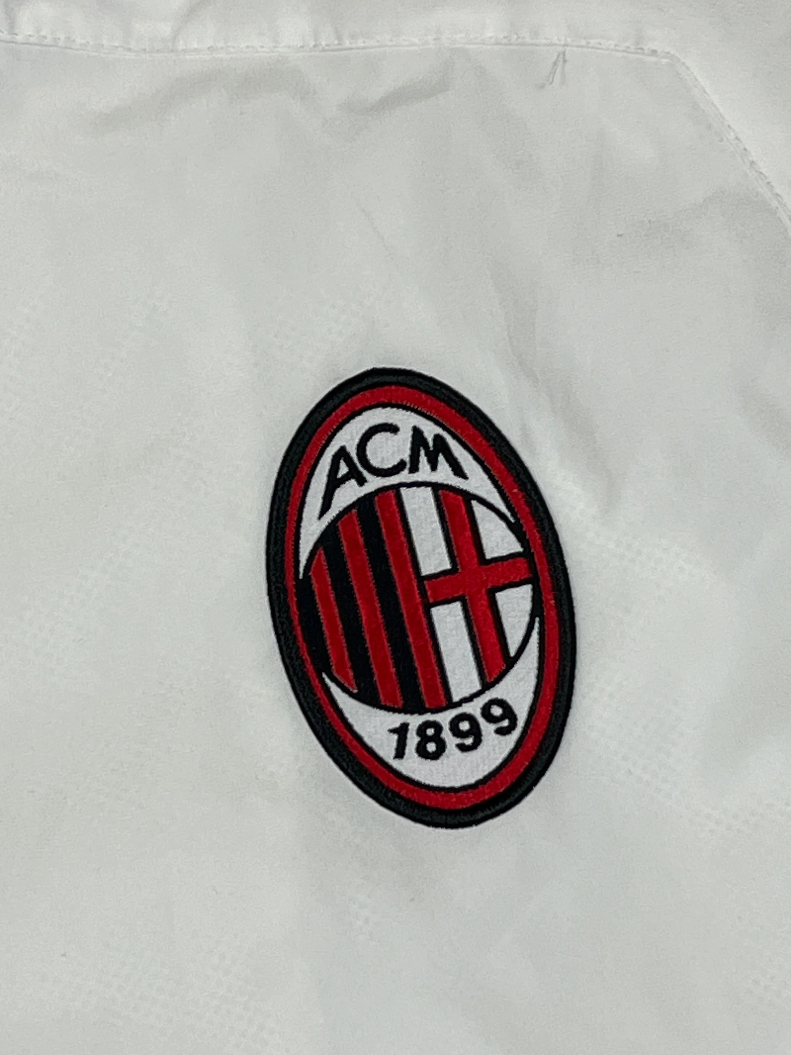 Tuta  Milan