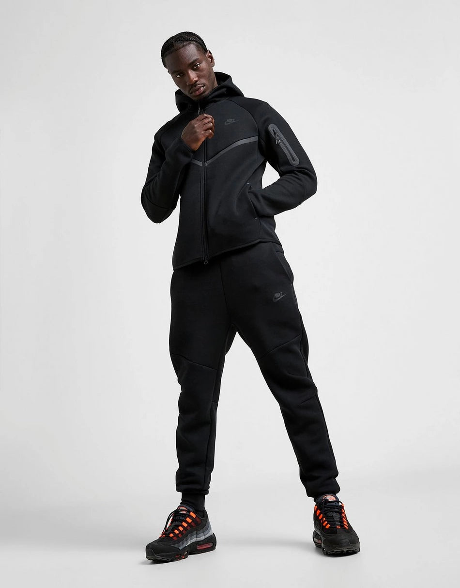 Tuta nike tech